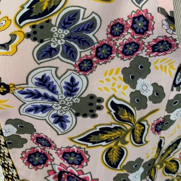 Anthropologie Blue Tassel sleeveless rayon top, size small - Picture 4 of 5